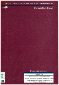 Income smoothing over the life cycle: family living arrangements and the welfare of peruvian households
