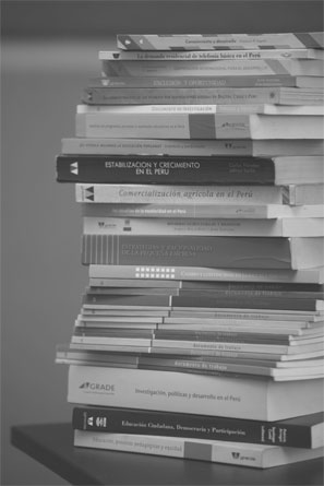 Radical discontinuity: a study of the role of education in the Peruvian state and of the institutions and cultures of policy making in education